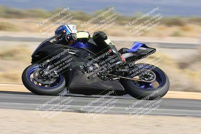 media/Nov-16-2025-Race Pace (Sun) [[8c5fa54630]]/Verified Riders/9-Turn 16 (150pm)/